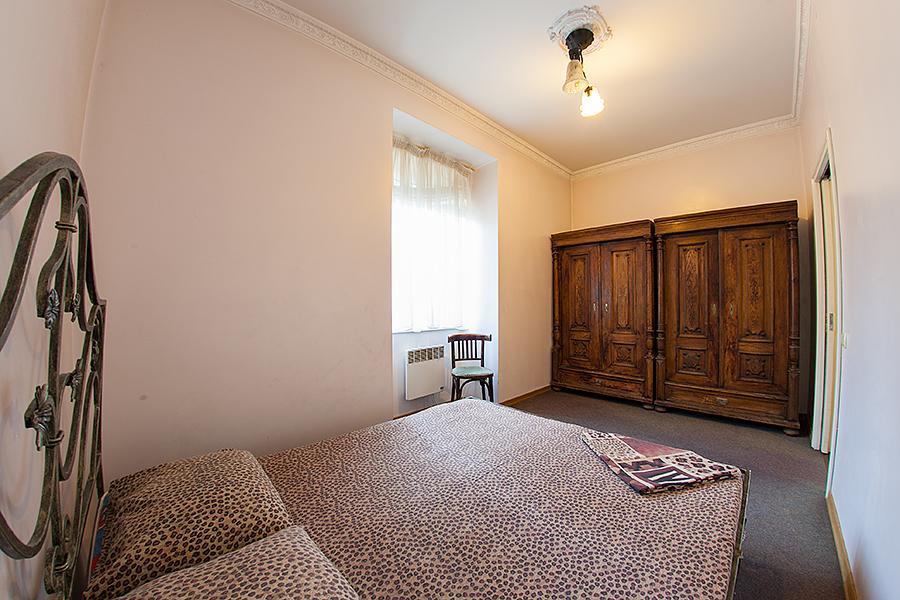 Historic Apartment Near Rynor Square ลวีฟ ภายนอก รูปภาพ